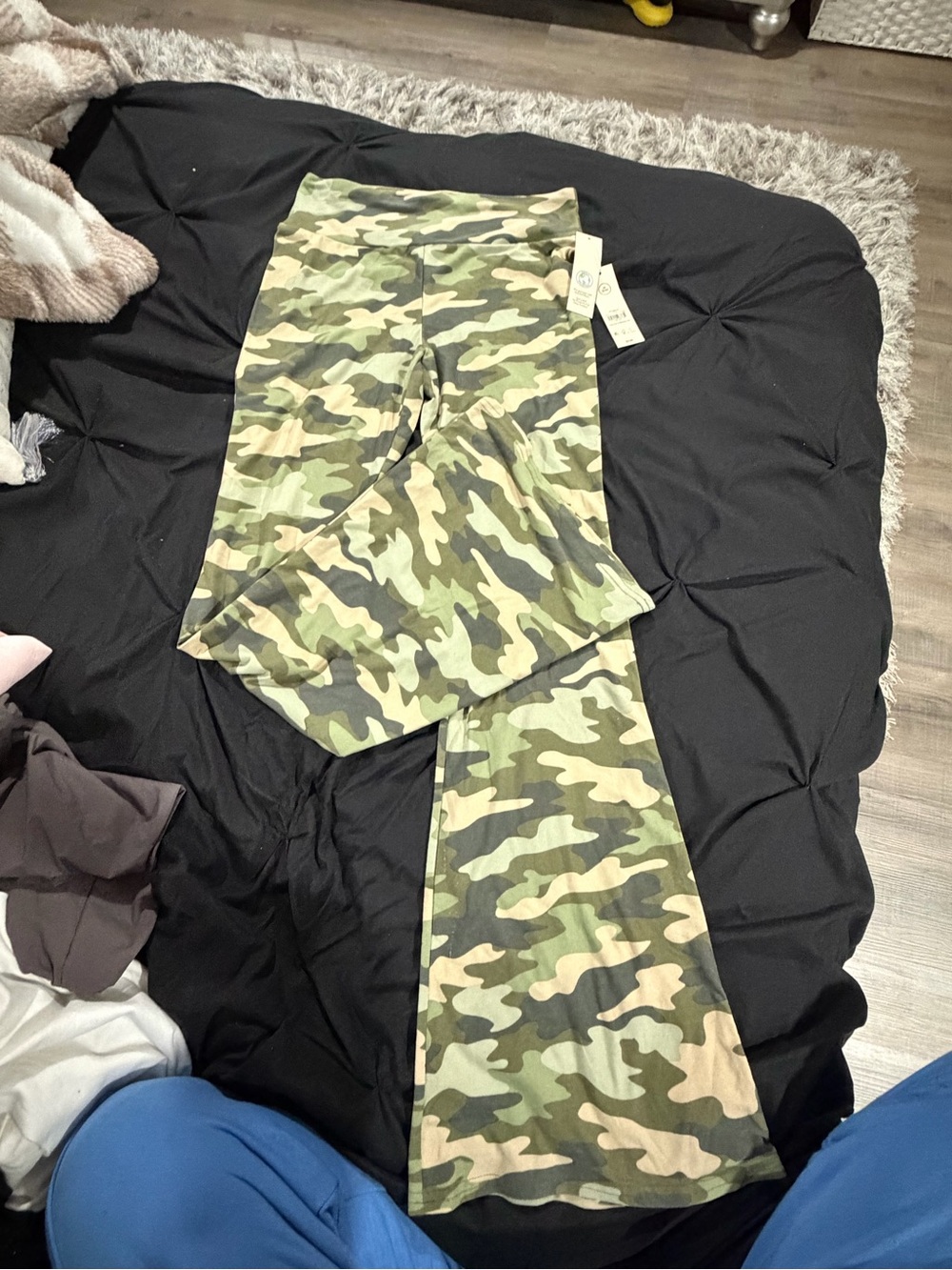 No Boundaries Girls Camo Flared Leggings - Green Camouflage